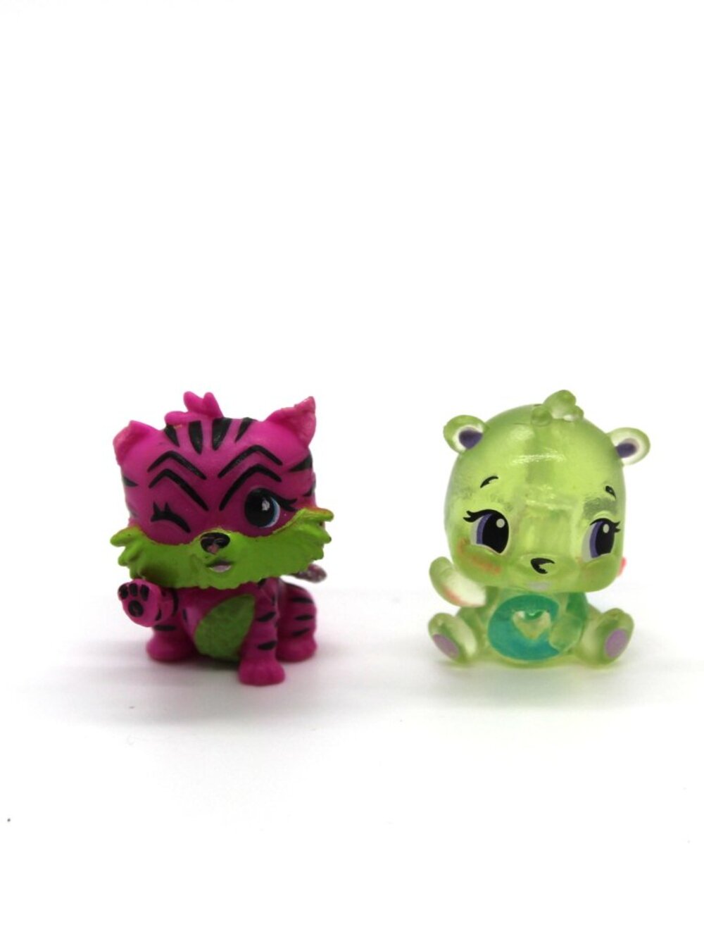 Lot of 2 Hatchimals CollEGGtibles Beaveery the Beaver & Tigerette Glitter Wings